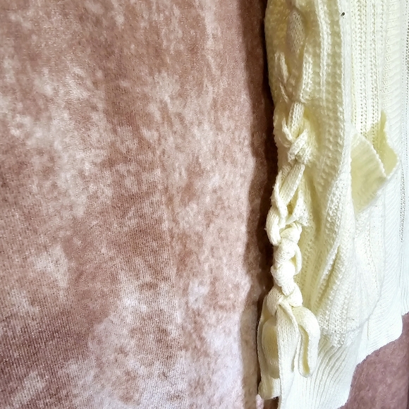 SAY WHAT? Women's Size Medium Cream Open Front Braided Sides Cardigan Sweater - Picture 2 of 3